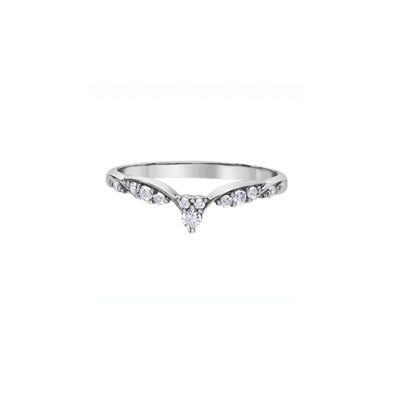 030489 10KT White Gold .15CT TW Diamond Ring