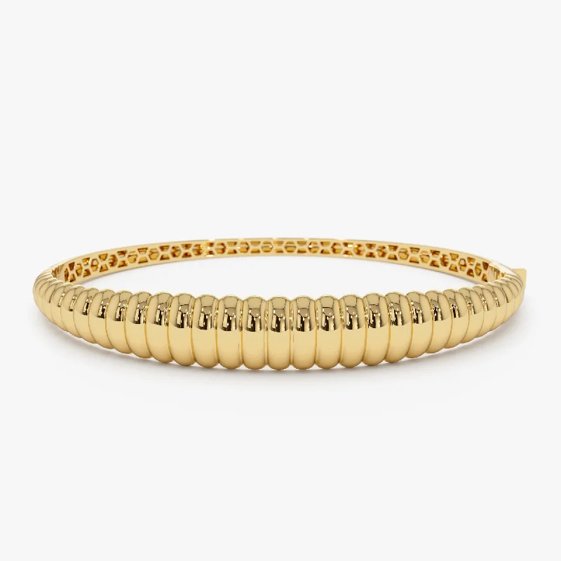 14k Chunky Ribbed Gold Bangle Bracelet