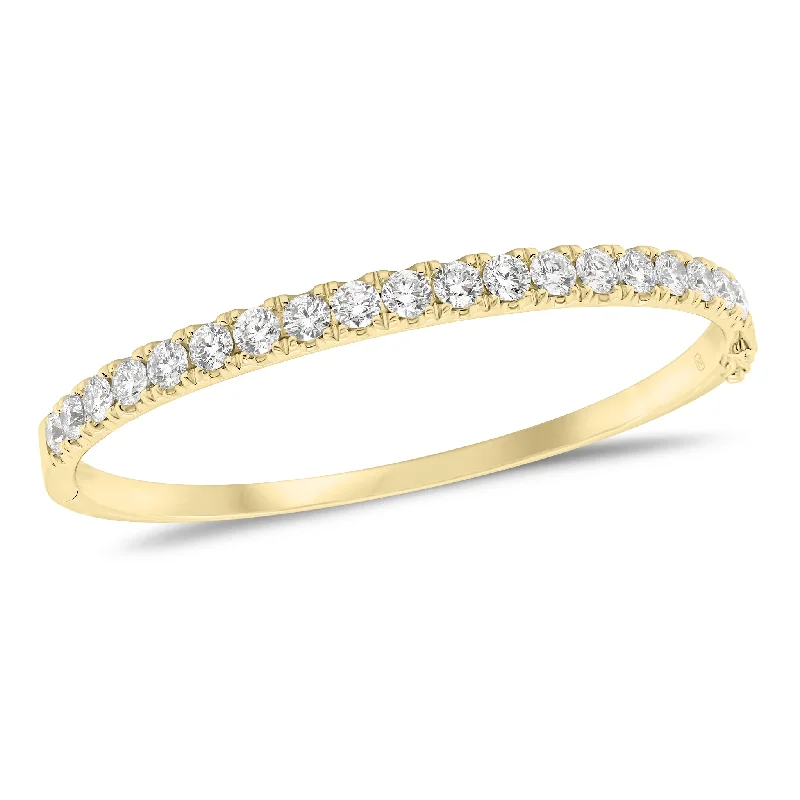 3.63 ct Diamond Bangle