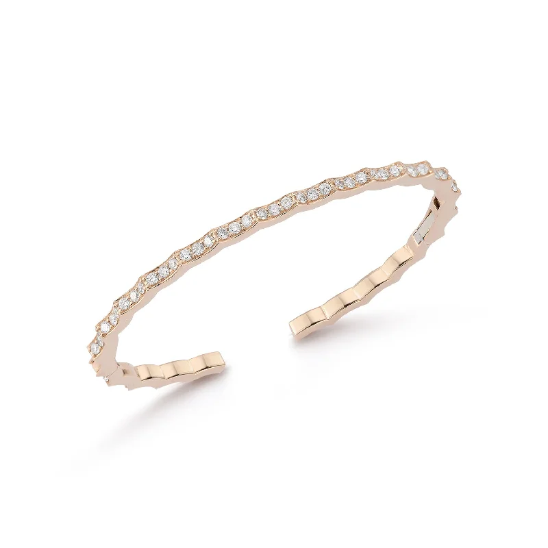 CII 18K GOLD AND DIAMOND SCALLOPED HINGE BRACELET